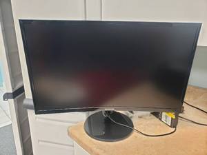 lot 1661 image: Samsung C24F392FHN 24 Curved LED Monitor