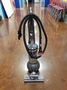 lot 1689 image: Dyson Cinetic Big Ball Animal  Allergy Vacuum Cleaner w Attachments