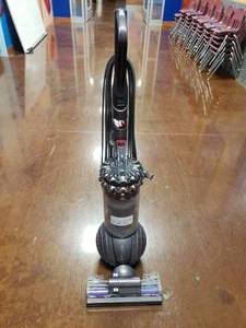 lot 1690 image: Dyson Cinetic Big Ball Animal  Allergy Vacuum Cleaner