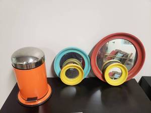 lot 1697 image: Lot of 4 Round Wooden Wall Mirrors w Orange Small Trashcan