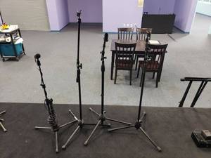 lot 1731 image: Lot of 4 Instrument Mic Stands w Audix f10 Mic