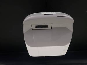 lot 1735 image: ViewSonic Projector