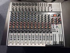 lot 1740 image: Behringer Xenyx X22222USB Premium 22-Input 22-Bus Mixer