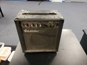 lot 1744 image: Silvertone Smart Iis Guitar Amplifier