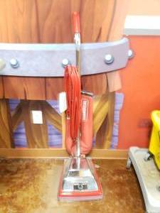 lot 1793 image: Sanitaire Commercial Upright Vacuum Cleaner, Model SC886