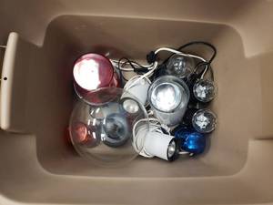 lot 685 image: Tote of Misc Party Lights