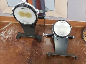 lot 1914 image: Lot of 2 Roland V-Drums