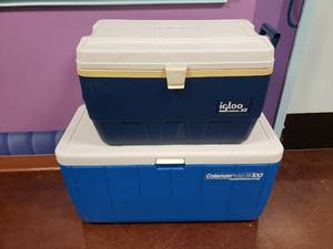 lot 1913 image: Lot of 2 Blue Coolers.  Coleman PolyLite 100 QT & Igloo Legend 52 QT
