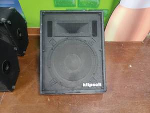 lot 1920 image: Large Klipsch 15 2-Way Floor Monitor Speaker
