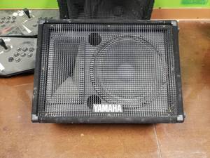 lot 1921 image: Yamaha S12Me 2-Way Passive 12 Stage MonitorPA Speaker