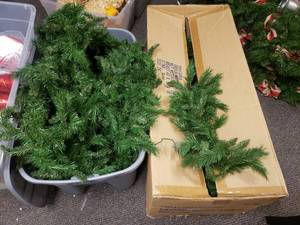 lot 1984 image: Large Lot of Garland.  Long & Short Pieces