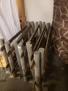 lot 2002 image: Lot of 8 Nativity Scene Fencing