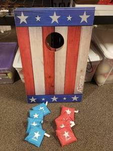 lot 1994 image: Cornhole Board Set w Bags