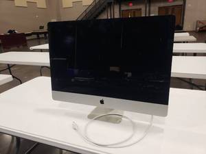 lot 32 image: Apple iMac A1312 w 27 Screen.  Has been wipedreset per seller.