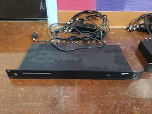lot 2022 image: Shure UA844 Antenna Distribution System
