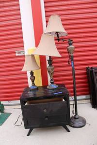 lot 41 image: Black side table with 2 drawers and 4 matching lamp set.