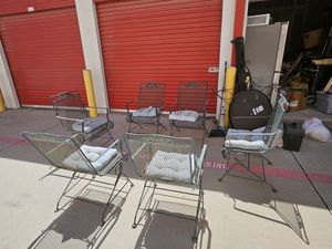 lot 80 image: Patio Table and Chair Set (Table in Pictures)