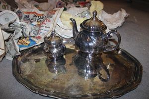 lot 159 image: Home Dcor 2 boxes items individually wrapped, some shown