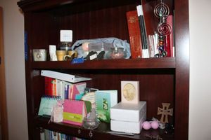 lot 165 image: Candles, Metal heart hooks, books and more