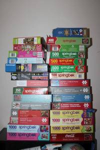 lot 212 image: Generous amount of puzzles