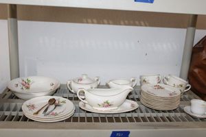 lot 282 image: Pink flower China dish set with 22 KT. Gold rims