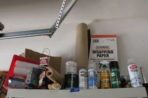 lot 285 image: Paint supplies, see photos
