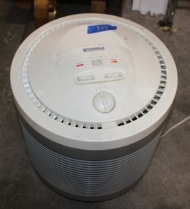 lot 304 image: Kenmore Air Purifier