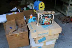 lot 311 image: Vintage toys, baseballssoftballs, Kids clothes, twin bed sheets - including The Peanuts sheet