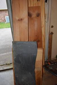 lot 264 image: Plywood board pieces