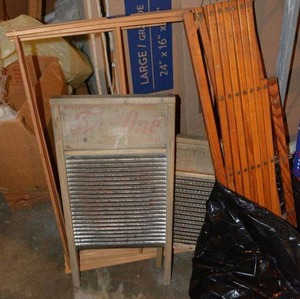 lot 209 image: Vintage wash boards and wooden doorway gate