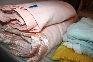 lot 158 image: Wool and knit blankets