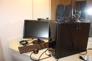 lot 200 image: Electronics Computer - Dell Inspiron 3847, ASUS monitor, keyboard and mouse
