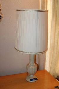 lot 12 image: Table lamp (plaster base)