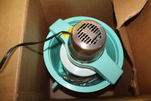 lot 80 image: Ice cream maker, Town & Country Stoneware dishes