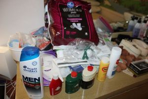 lot 127 image: Healthcare and hygiene items