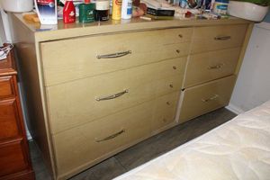 lot 128 image: Vintage blonde Dresser by Unagusta (matches lots 33, 35, 146) 58x20x32.5