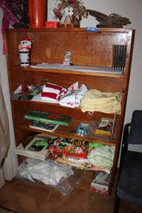 lot 163 image: Bookshelf - 36x12x53 (not contents)