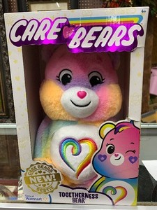 lot 14 image: Care Bears