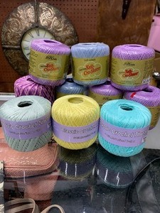 lot 155 image: Assorted embroidery thread