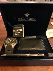 lot 25 image: MENS JEWLERY SET