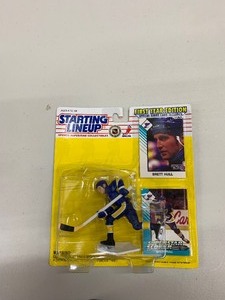 lot 121 image: STARTING LINEUP HOCKEY