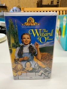 lot 125 image: WIZORD OF OZ