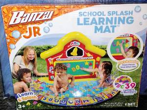 lot 63 image: NIB BANZAI JR. Learn and Play Splash Mat