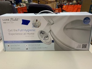 lot 9 image: Luxe Bidet