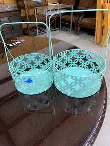 lot 218 image: METAL BASKETS
