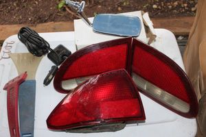 lot 15 image: Automotive Accessories