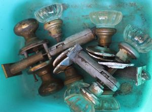 lot 62 image: Vintage Door Knobs, Glass and Brass