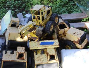 lot 138 image: Tonka Trucks