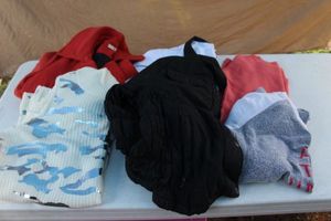 lot 28 image: Variety of Ladies Clothing