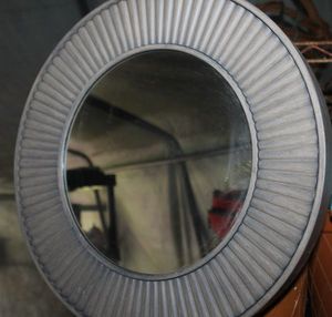 lot 96 image: Decorative Round Wall Mirror